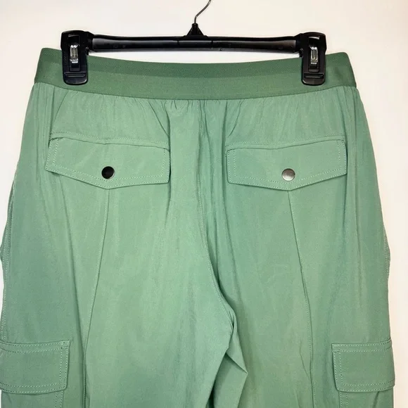 Athleta Venice High Rise Wide Leg Cargo Pants Green Size 8 - Picture 8 of 12